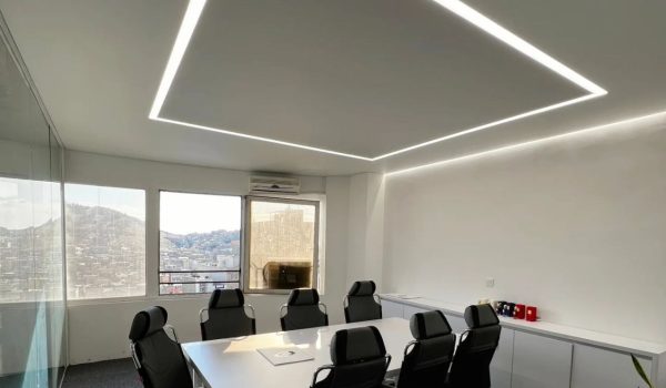 سقف کشسان محیط اداری جایگزین انواع سقف کناف