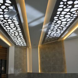 سقف کششی نور دار