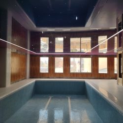 سقف کشسان در استخر