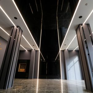 لاین نوری لاکچری در سقف