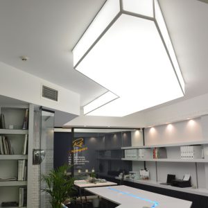 سقف کشسان ترنسپرنت