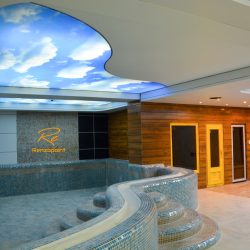 سقف آبی آسمانی