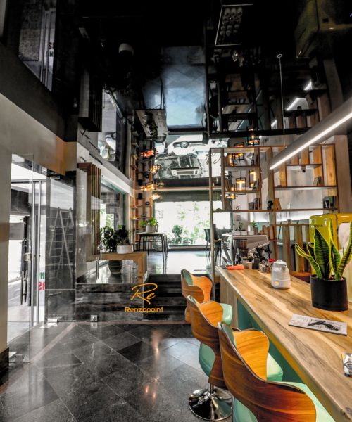 سقف مشکی برای کافه رستوران