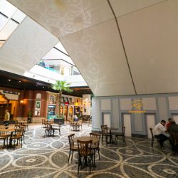 سقف مجتمع تجاری